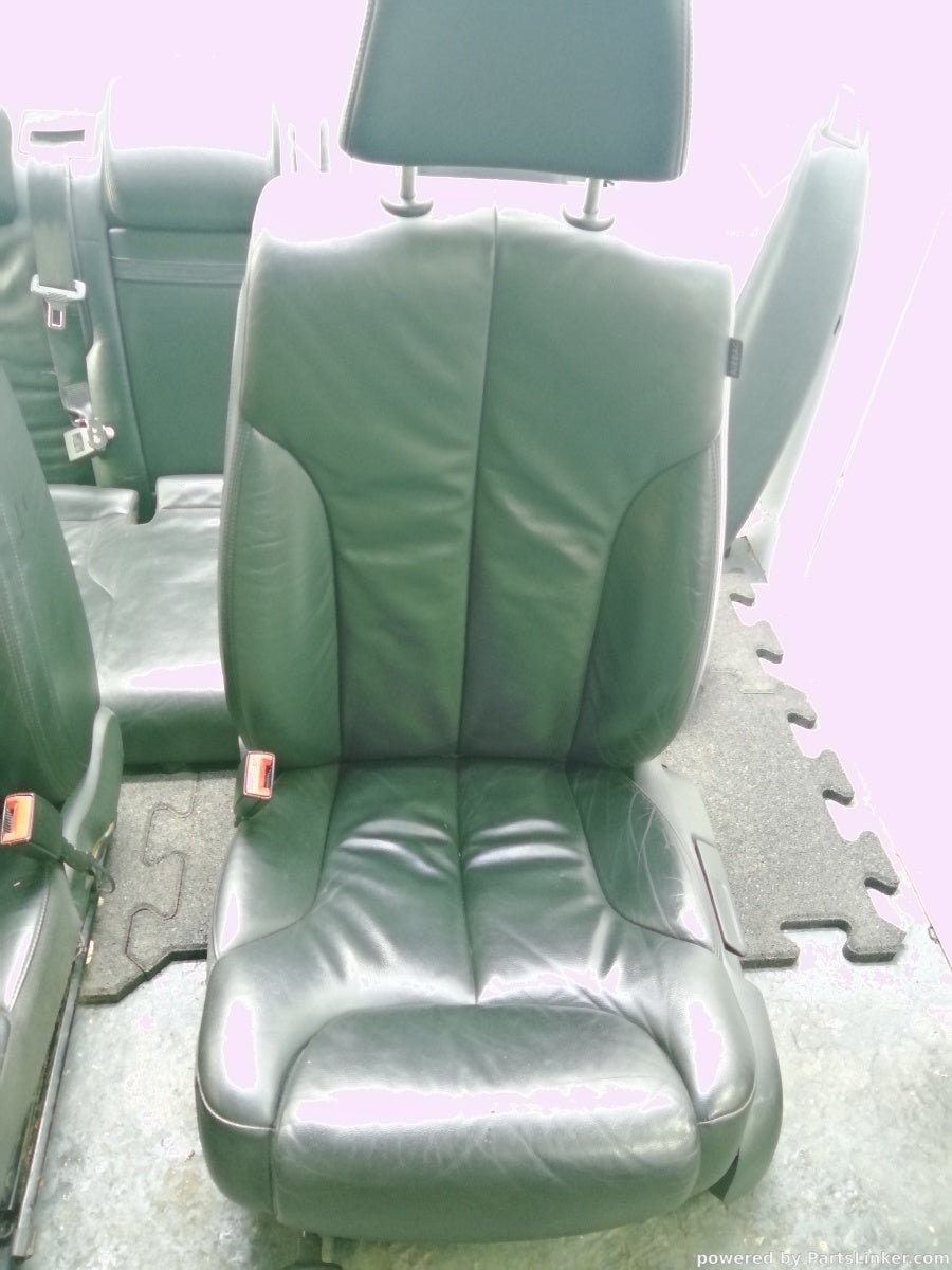 Interior piele cu incalzire VOLKSWAGEN PASSAT Variant (3C5) [ 2005 - 2011 ] TDI (CBDC) 81KW|110HP 3C0881806NR / 3C9885406GF