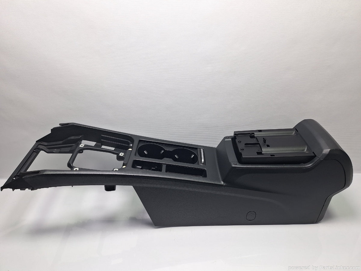 Consola centrala VOLKSWAGEN PASSAT Variant (3G5) [ 2014 - > ] TDI (CRLB, DBGA, DFGA) 110KW|150HP 3G2863241A