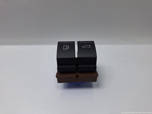 Comanda deblocare rezervor si haion VOLKSWAGEN PASSAT Variant (3C5) [ 2005 - 2011 ] TDI (CBDC) 81KW|110HP 3C0959903B