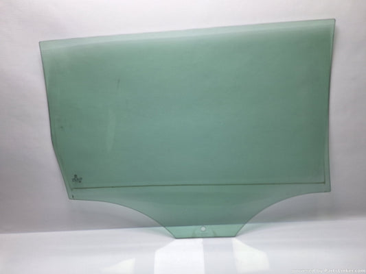 Geam usa stanga spate VOLKSWAGEN PASSAT Variant (3C5) [ 2005 - 2011 ] TDI (CBDC) 81KW|110HP 3C9845025B