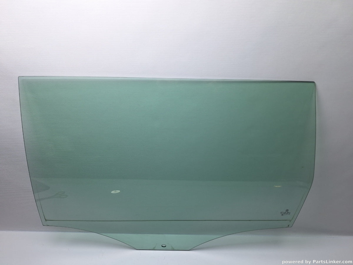 Geam usa stanga spate VOLKSWAGEN PASSAT Variant (3C5) [ 2005 - 2011 ] TDI (CBDC) 81KW|110HP 3C9845025B