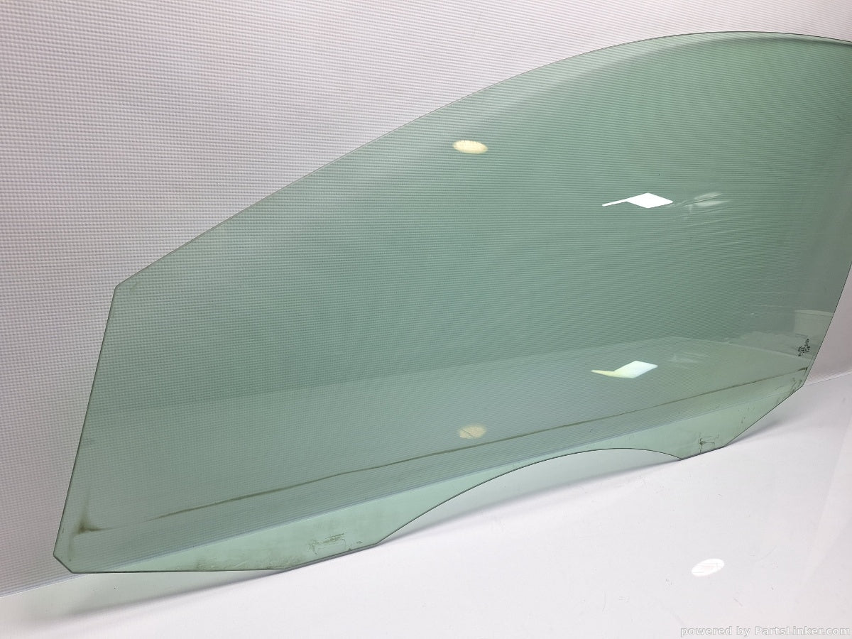 Geam usa stanga fata VOLKSWAGEN PASSAT Variant (3C5) [ 2005 - 2011 ] TDI (CBDC) 81KW|110HP 3C4845201B