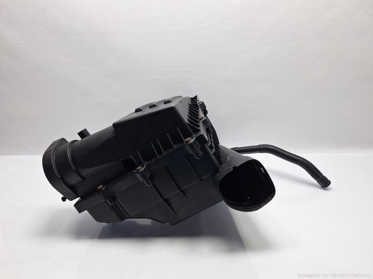 Carcasa filtru aer VOLKSWAGEN PASSAT Variant (3C5) [ 2005 - 2011 ] TDI (CBDC) 81KW|110HP OEM 3C0129607BC , 3C0129601BR