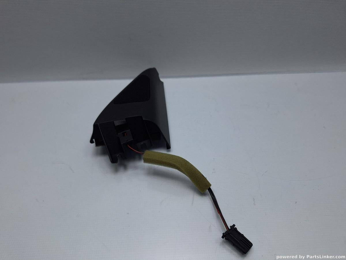 Tweeter usa dreapta fata VOLKSWAGEN PASSAT Variant 3C5 2005 - 2011 TDI CBDC 3C0837994