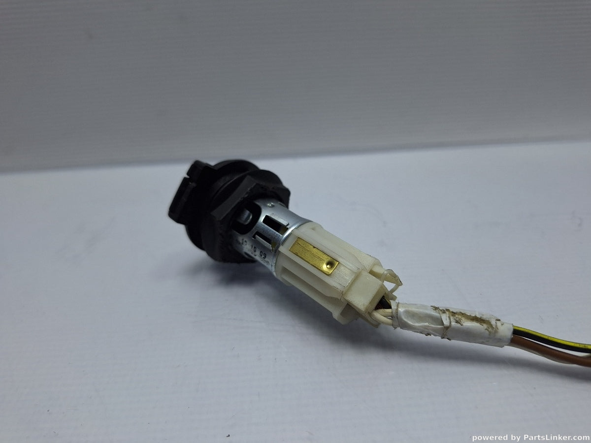 Priza portbagaj VOLKSWAGEN PASSAT Variant (3C5) [ 2005 - 2011 ] TDI (CBDC) 81KW|110HP 1K0919309