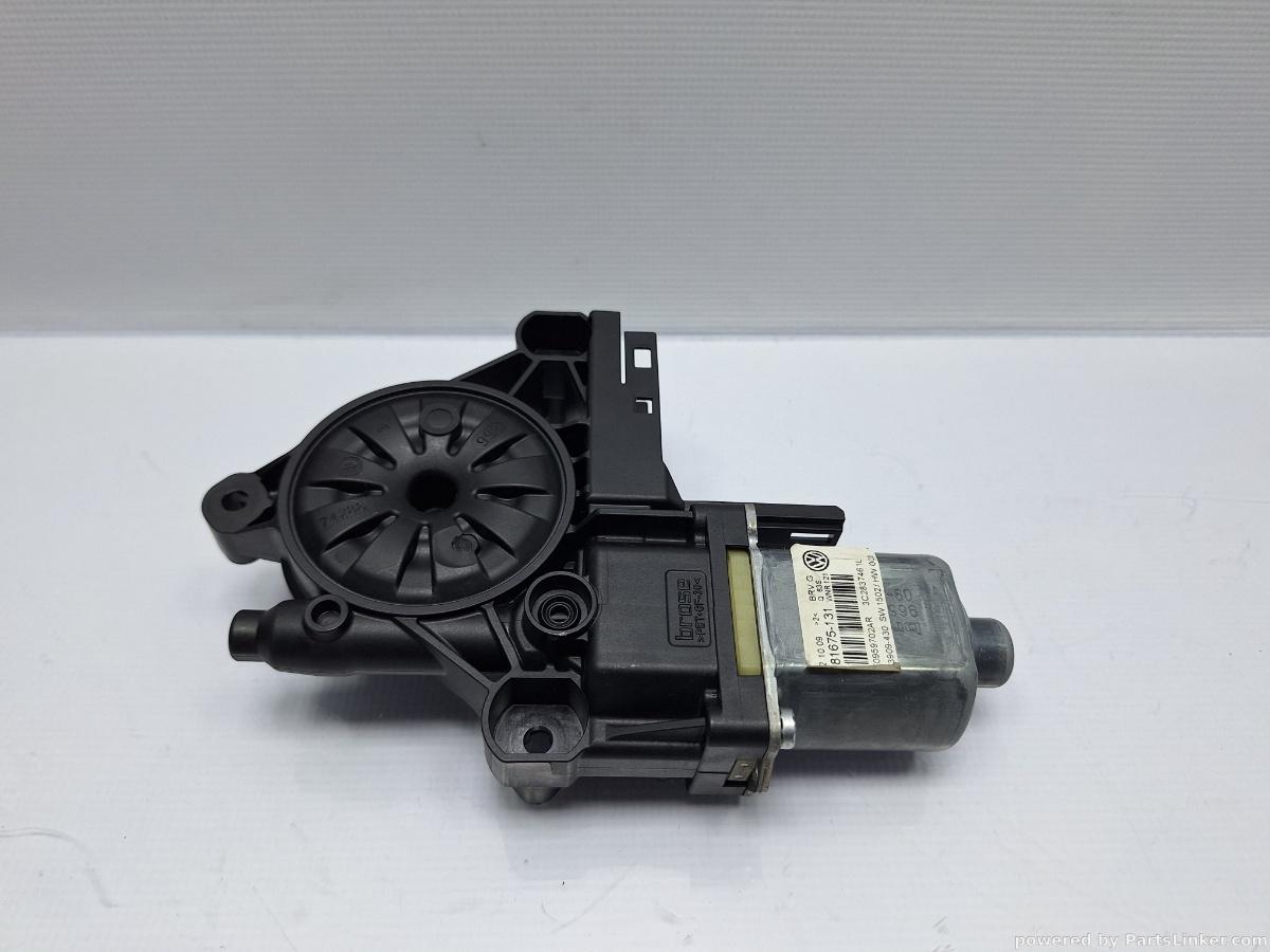 Motoras macara geam dreapta fata VOLKSWAGEN PASSAT Variant (3C5) [ 2005 - 2011 ] TDI (CBDC) 81KW|110HP OEM 1K0959702AR