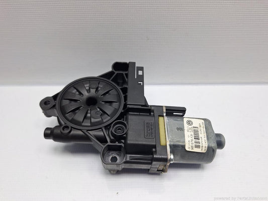 Motoras macara geam stanga fata VOLKSWAGEN PASSAT Variant (3C5) [ 2005 - 2011 ] TDI (CBDC) 81KW|110HP OEM 1K0959701AR