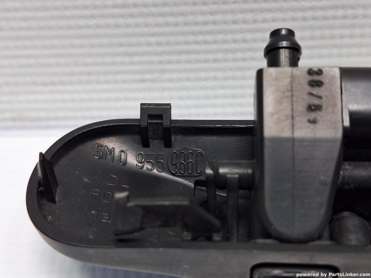 Stopitoare parbriz VOLKSWAGEN PASSAT Variant (3C5) [ 2005 - 2011 ] TDI (CBDC) 81KW|110HP OEM 5M0955986C
