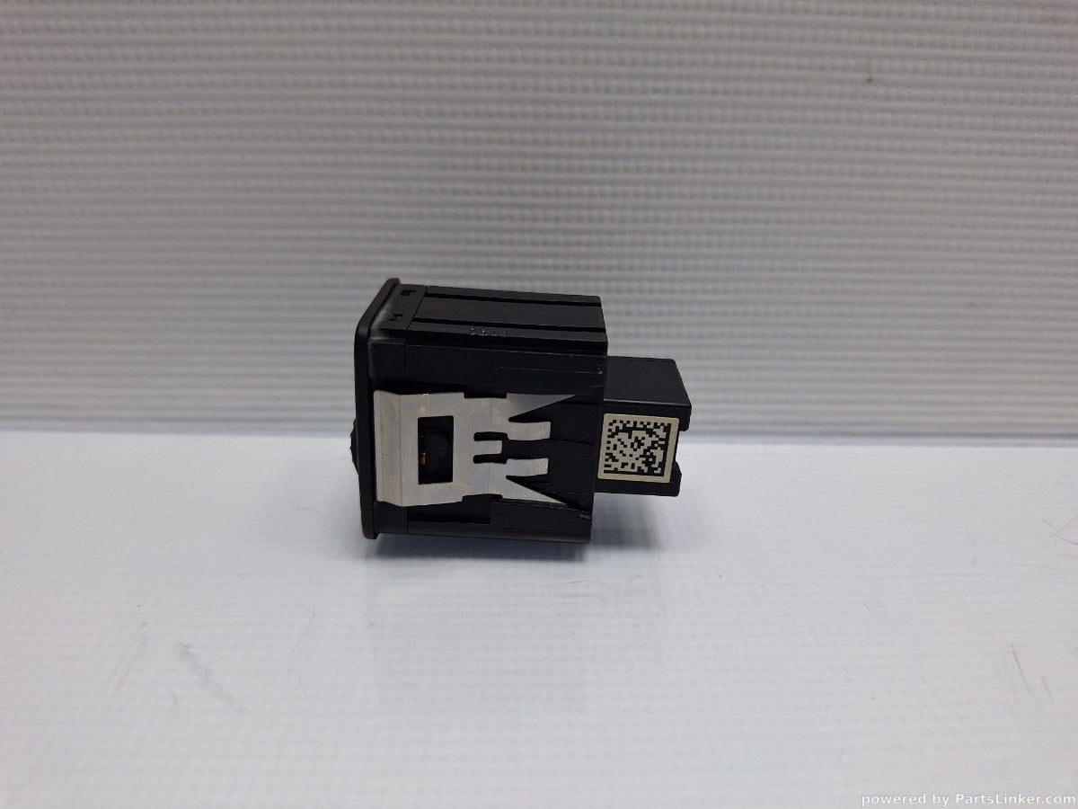 Buton reglaj faruri VOLKSWAGEN PASSAT Variant (3C5) [ 2005 - 2011 ] TDI (CBDC) 81KW|110HP 3C0941333A