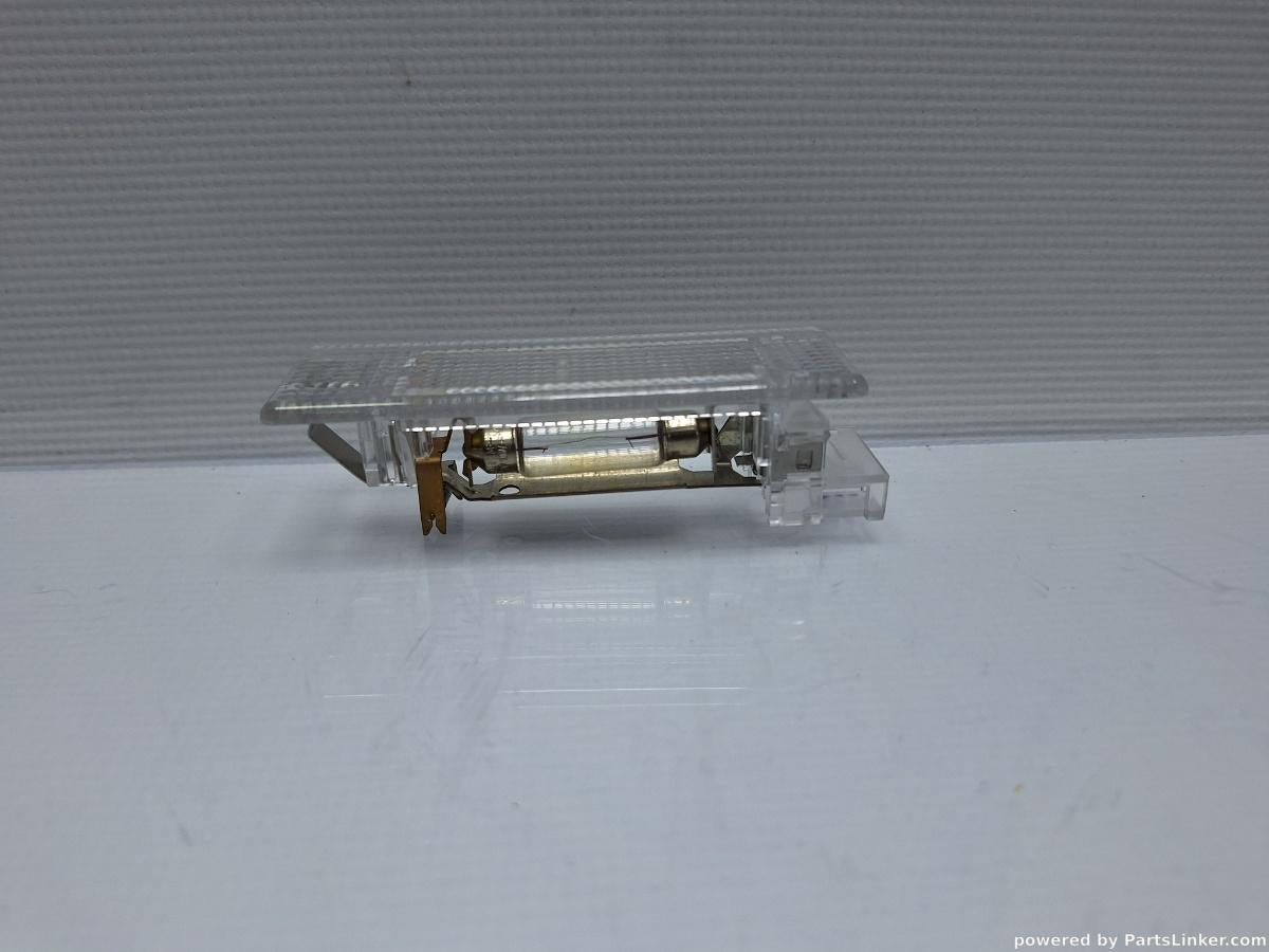 Lampa interioara portbagaj VOLKSWAGEN PASSAT Variant 3C5 2005 - 2011 TDI CBDC 7L6947101A