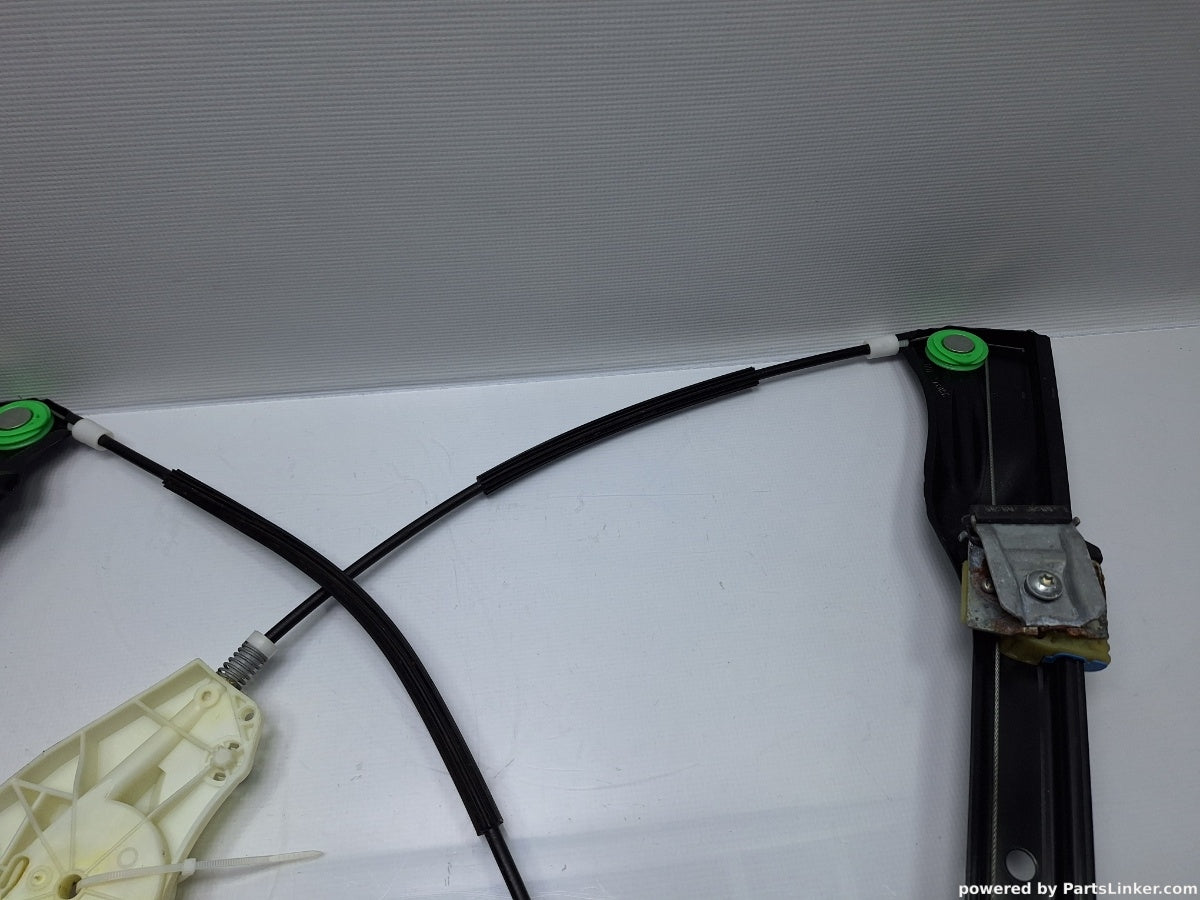 Macara geam stanga fata VOLKSWAGEN PASSAT Variant (3C5) [ 2005 - 2011 ] TDI (CBDC) 81KW|110HP 980873101