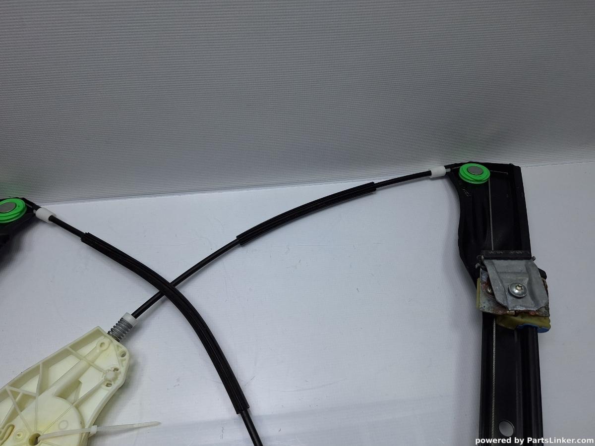 Macara geam stanga fata VOLKSWAGEN PASSAT Variant (3C5) [ 2005 - 2011 ] TDI (CBDC) 81KW|110HP OEM 980873101