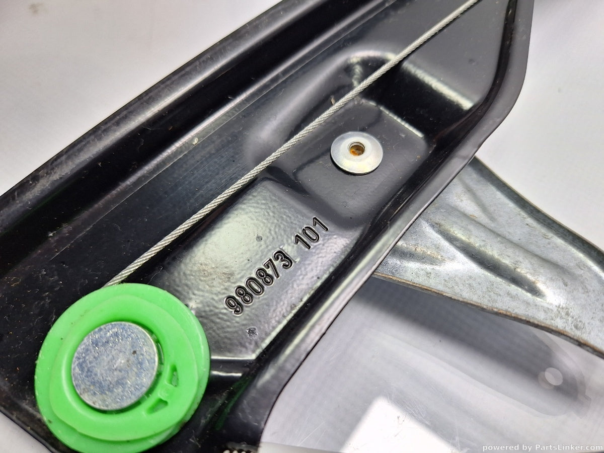 Macara geam stanga fata VOLKSWAGEN PASSAT Variant (3C5) [ 2005 - 2011 ] TDI (CBDC) 81KW|110HP 980873101