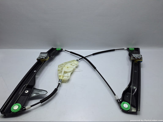 Macara geam stanga fata VOLKSWAGEN PASSAT Variant (3C5) [ 2005 - 2011 ] TDI (CBDC) 81KW|110HP 980873101