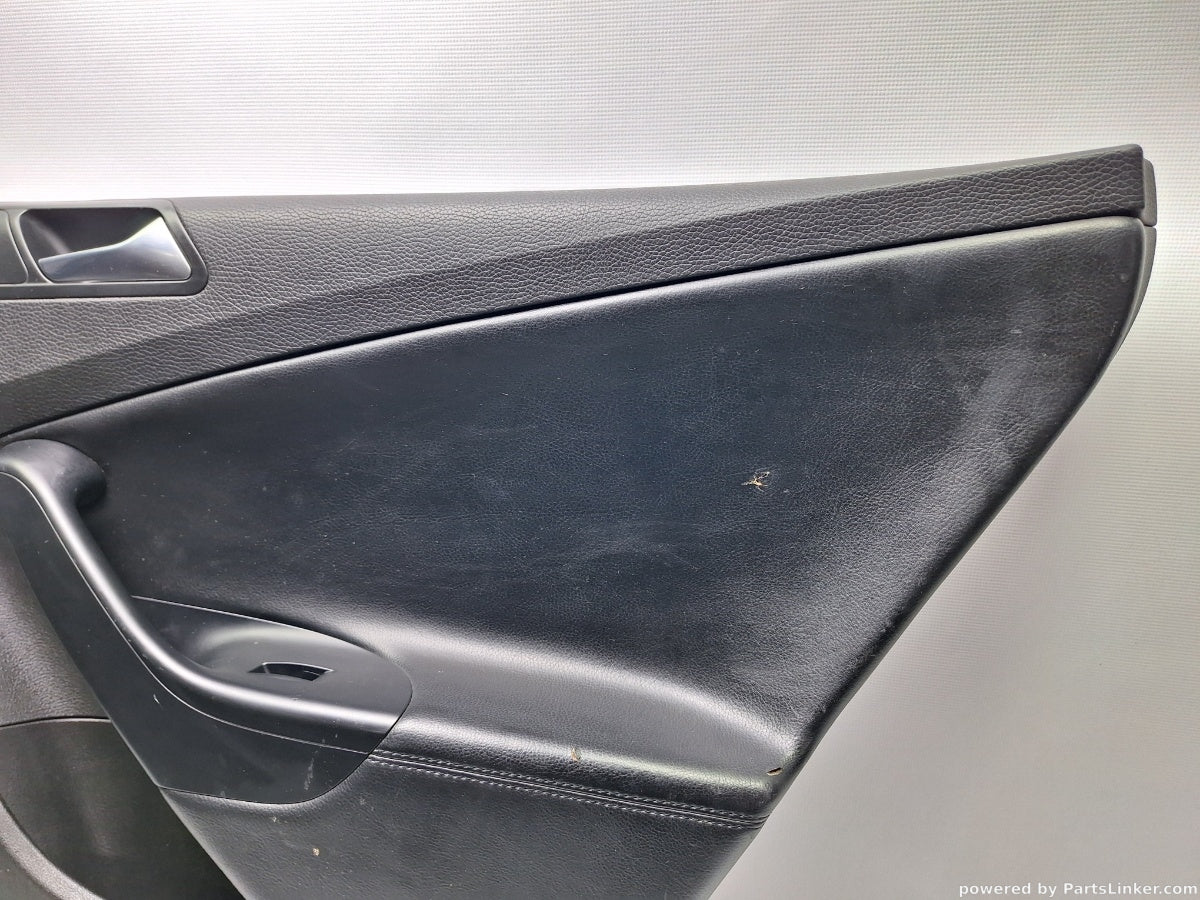 Panou usa dreapta spate VOLKSWAGEN PASSAT Variant (3C5) [ 2005 - 2011 ] TDI (CBDC) 81KW|110HP 3C9867212EG