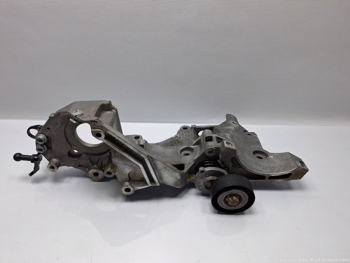 Suport accesorii VOLKSWAGEN PASSAT Variant (3C5) [ 2005 - 2011 ] TDI (CBDC) 81KW|110HP 03L903143D