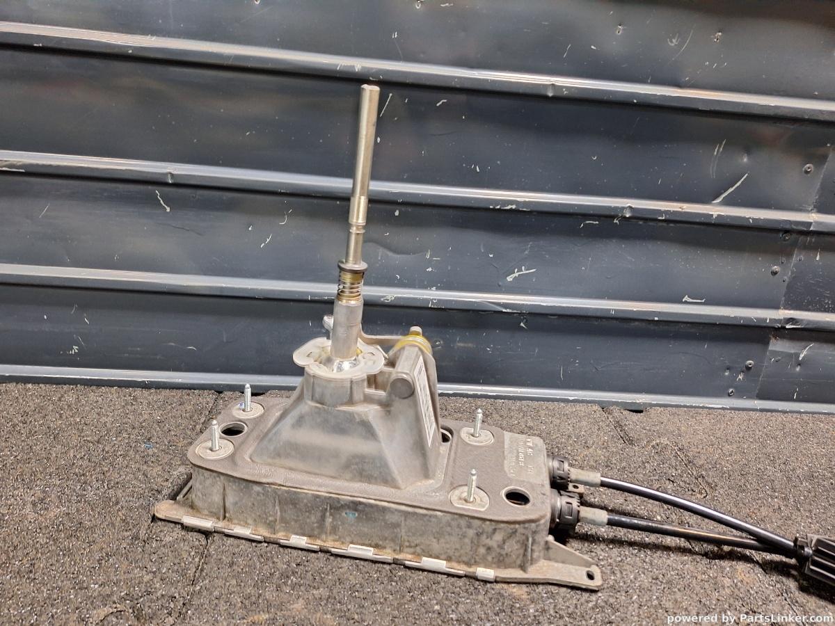 Timonerie VOLKSWAGEN PASSAT Variant (3C5) [ 2005 - 2011 ] TDI (CBDC) 81KW|110HP OEM 3C0711049AE
