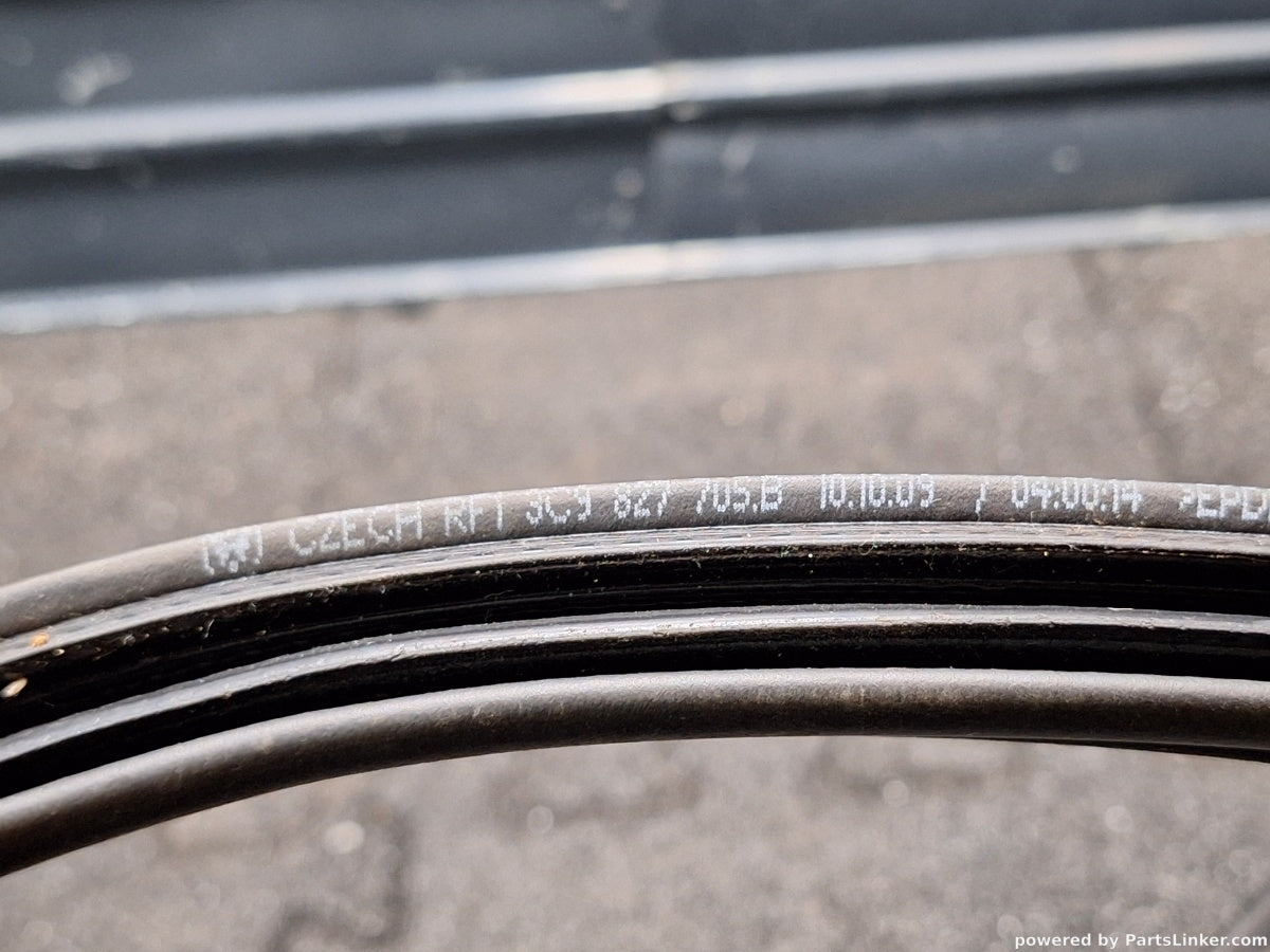 Cheder haion VOLKSWAGEN PASSAT Variant (3C5) [ 2005 - 2011 ] TDI (CBDC) 81KW|110HP C9827705B