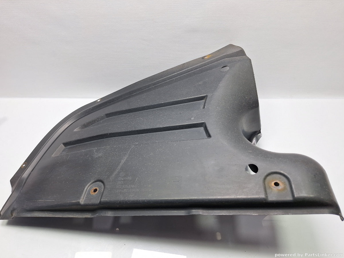 Scut plastic portbagaj VOLKSWAGEN PASSAT Variant (3C5) [ 2005 - 2011 ] TDI (CBDC) 81KW|110HP 3C0825216B