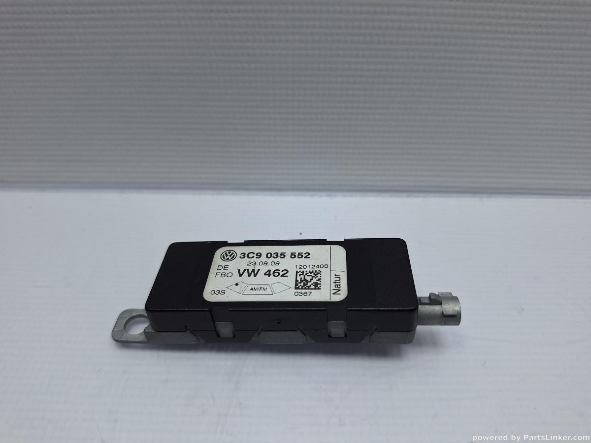 Amplificator antena VOLKSWAGEN PASSAT Variant (3C5) [ 2005 - 2011 ] TDI (CBDC) 81KW|110HP OEM 3C9035552