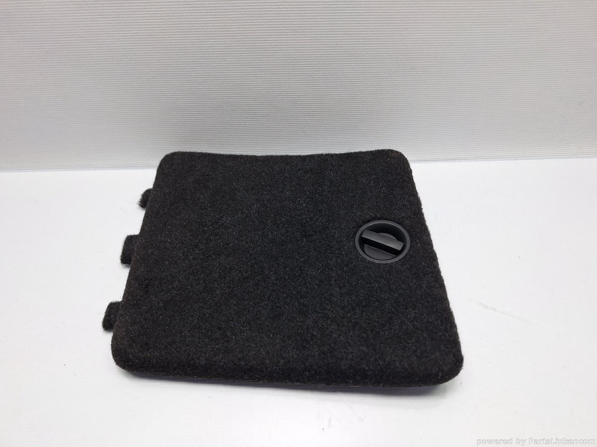 Capac laterala portbagaj Stanga VOLKSWAGEN PASSAT Variant (3C5) [ 2005 - 2011 ] TDI (CBDC) 81KW|110HP OEM 3C9868885