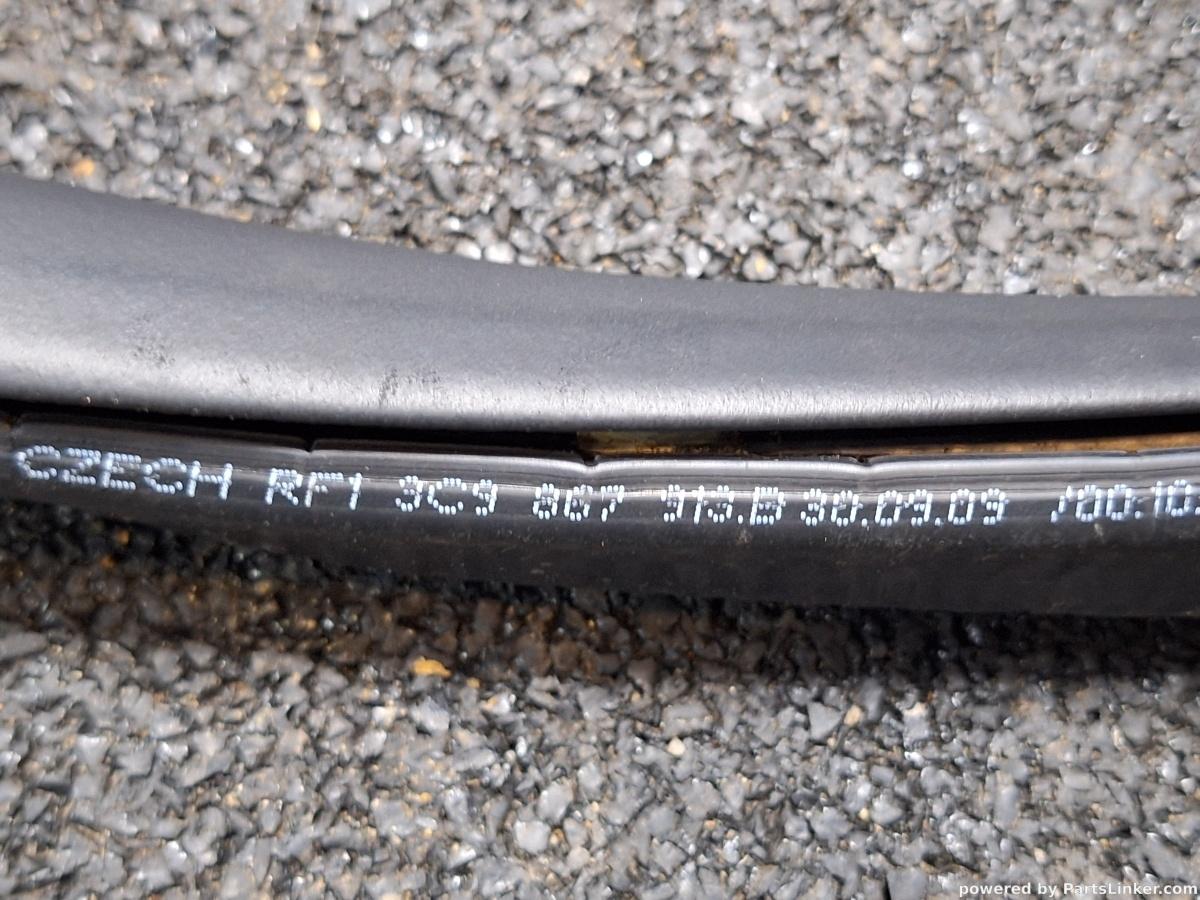 Cheder usa stanga spate VOLKSWAGEN PASSAT Variant (3C5) [ 2005 - 2011 ] TDI (CBDC) 81KW|110HP OEM 3C9867913B