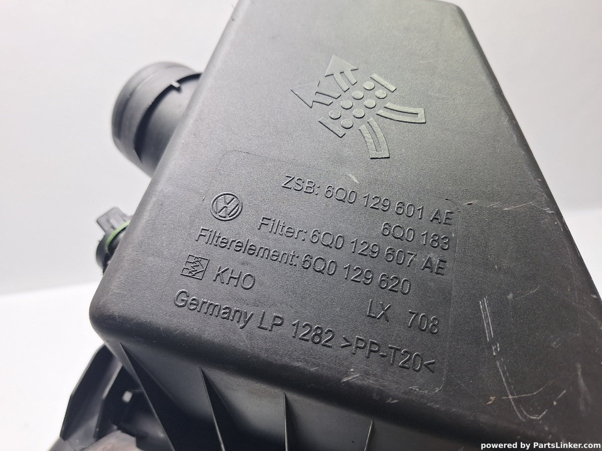 Carcasa filtru aer SEAT IBIZA IV (6L1) [ 2002 - 2009 ] SDI (ASY) 47KW|64HP 6Q0129601AE