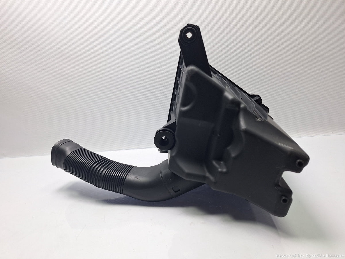 Carcasa filtru aer SEAT IBIZA IV (6L1) [ 2002 - 2009 ] SDI (ASY) 47KW|64HP 6Q0129601AE