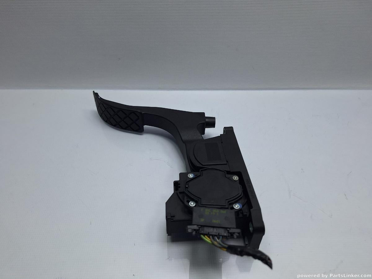 Pedala de acceleratie SEAT IBIZA IV (6L1) [ 2002 - 2009 ] SDI (ASY) 47KW|64HP OEM 6Q1721503D