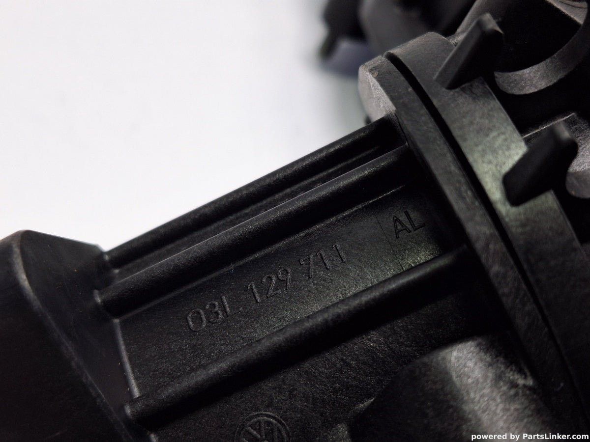 Galerie de admisie VOLKSWAGEN PASSAT (365) [ 2010 - 2014 ] 1.6 TDi BlueMotion (CAYC) 77KW|105HP 03L129711AL