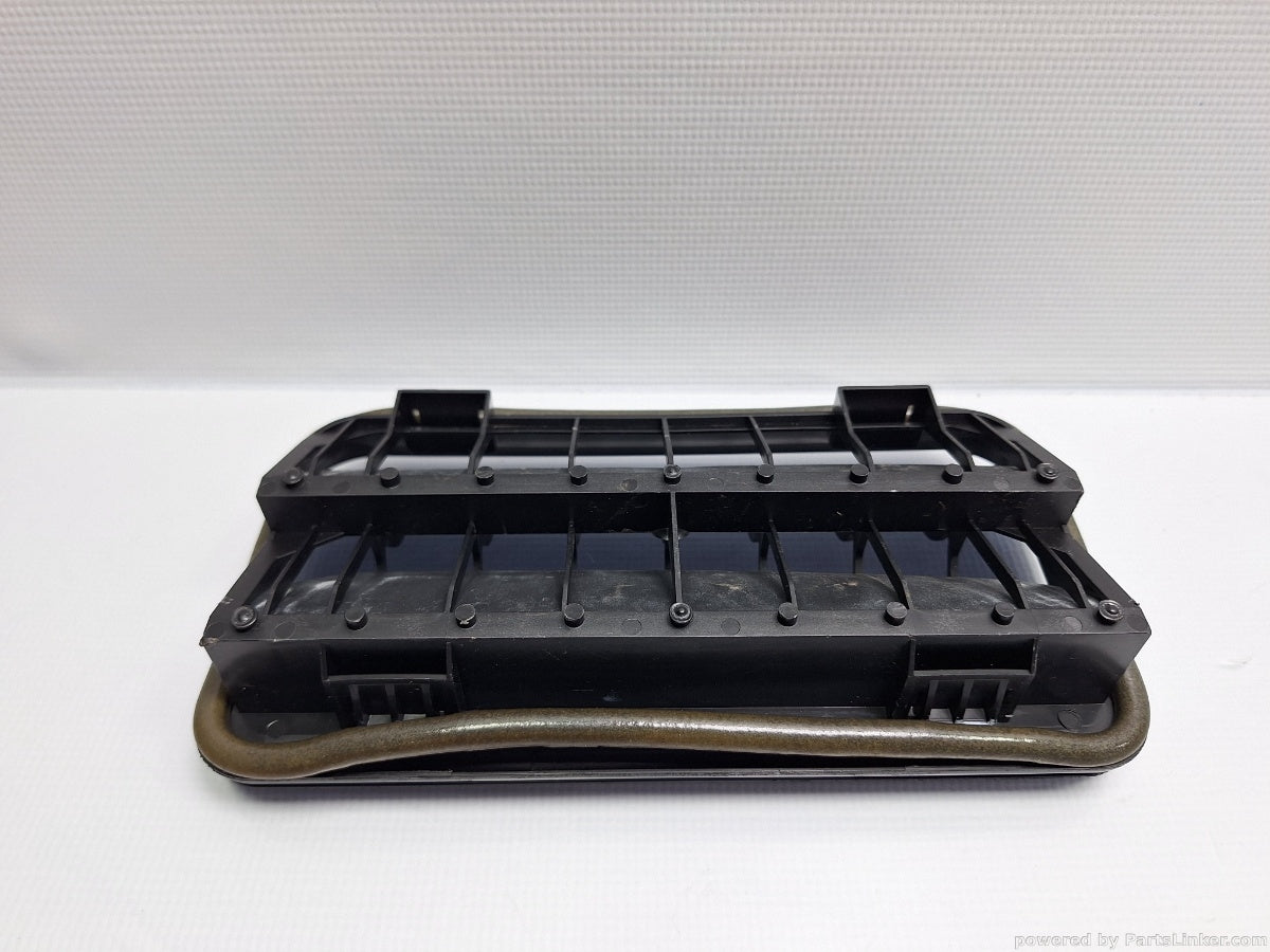 Grilaj aerisire habitaclu VOLKSWAGEN PASSAT Variant (3C5) [ 2005 - 2011 ] TDI (CBDC) 81KW|110HP 3C0819465