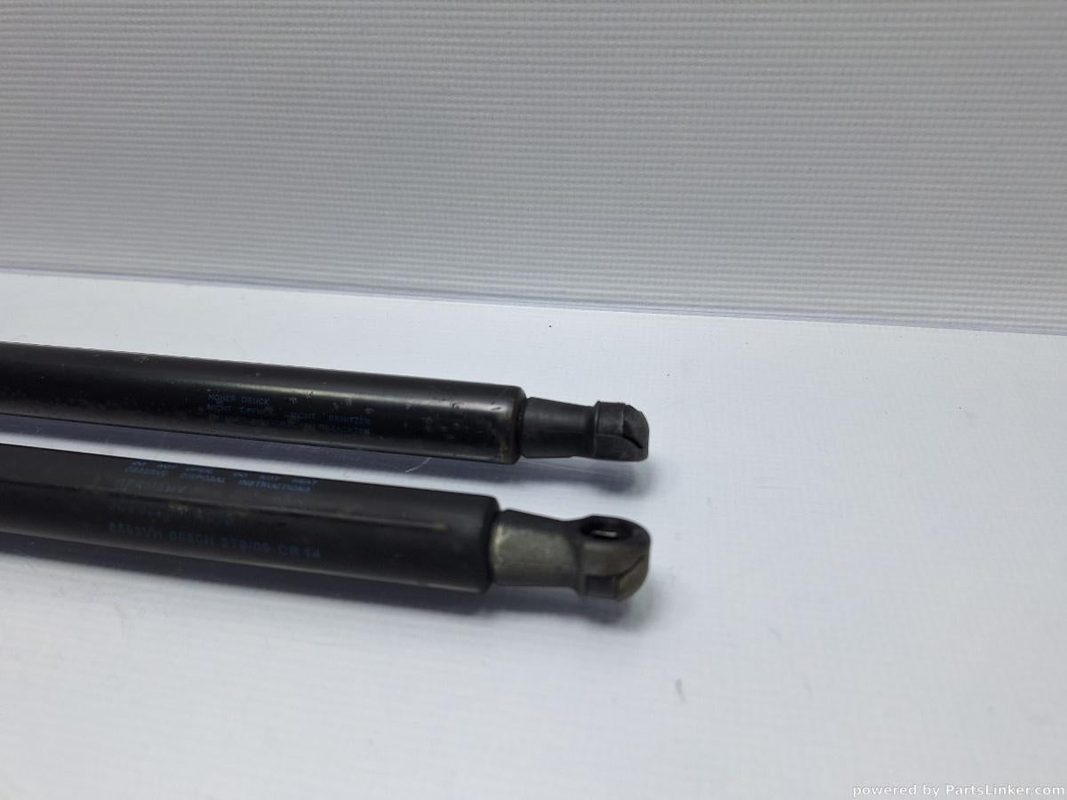 Amortizoare haion VOLKSWAGEN PASSAT Variant (3C5) [ 2005 - 2011 ] TDI (CBDC) 81KW|110HP OEM 3C9827550A