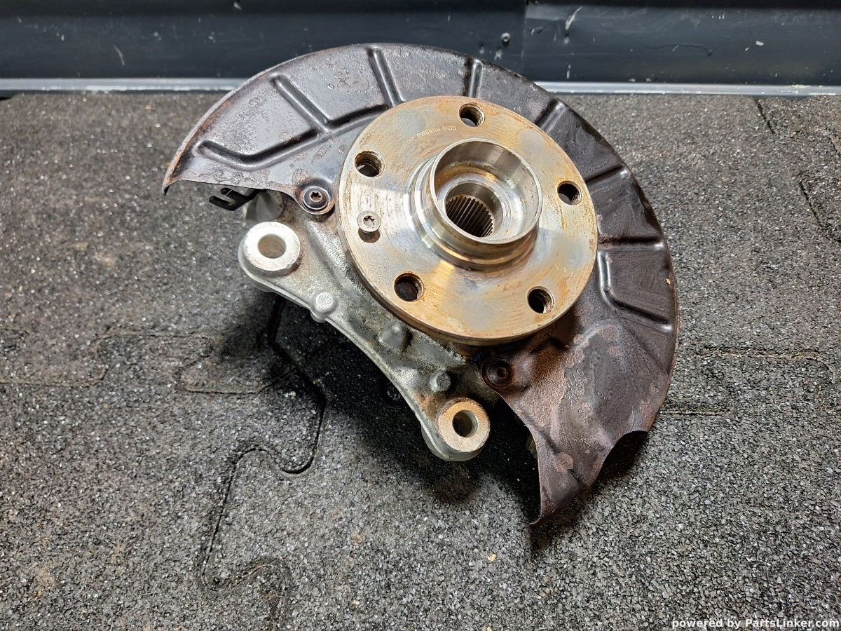 Fuzeta stanga fata VOLKSWAGEN PASSAT Variant (3C5) [ 2005 - 2011 ] TDI (CBDC) 81KW|110HP 3C0407253F