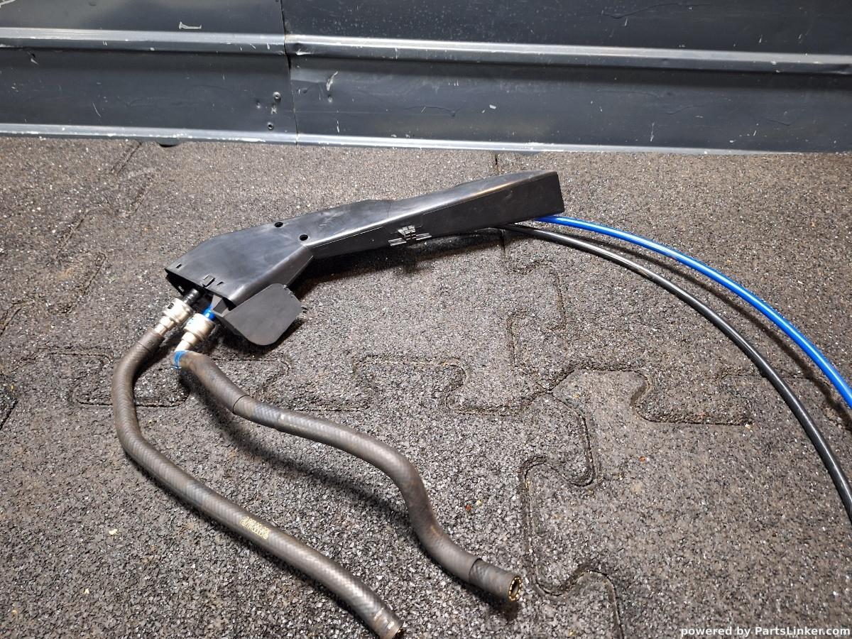 Conducte motorina caroserie VOLKSWAGEN PASSAT Variant (3C5) [ 2005 - 2011 ] TDI (CBDC) 81KW|110HP OEM 3C0130295E , 3C0200059VL