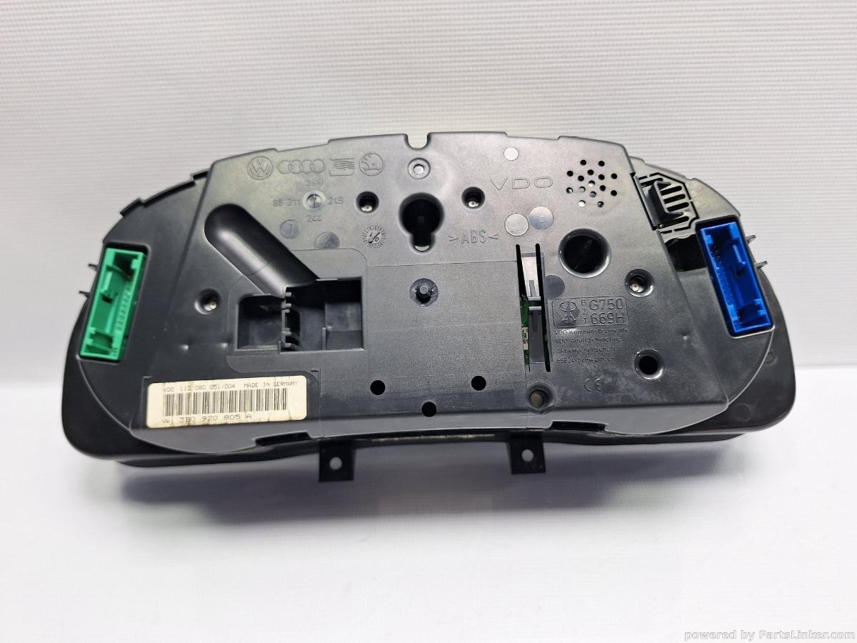Ceasuri de bord VOLKSWAGEN PASSAT Variant (3B6) [ 2000 - 2005 ] TDI (AVB) 74KW|101HP OEM 3B0920805A
