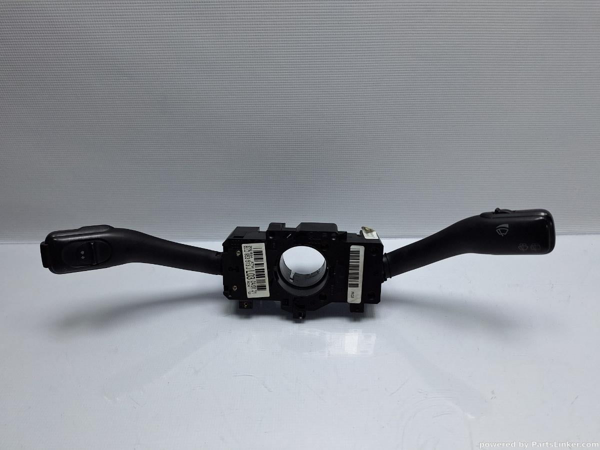 Bloc manete cu pilot automat VOLKSWAGEN PASSAT Variant (3B6) [ 2000 - 2005 ] TDI (AVB) 74KW|101HP OEM 4B0953503F , 8L0953513J