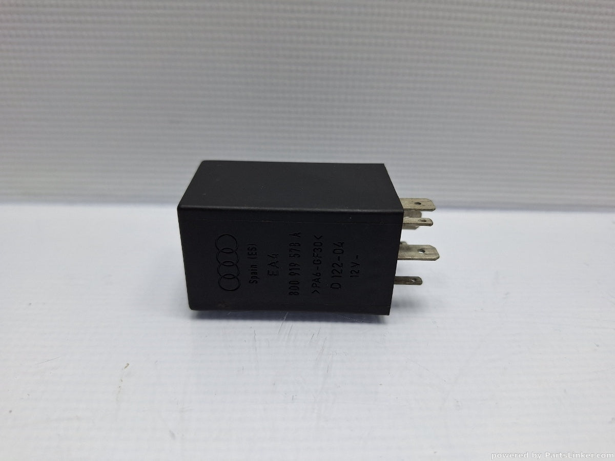 Releu 384 VOLKSWAGEN PASSAT Variant (3B6) [ 2000 - 2005 ] TDI (AVB) 74KW|101HP 8D0919578A