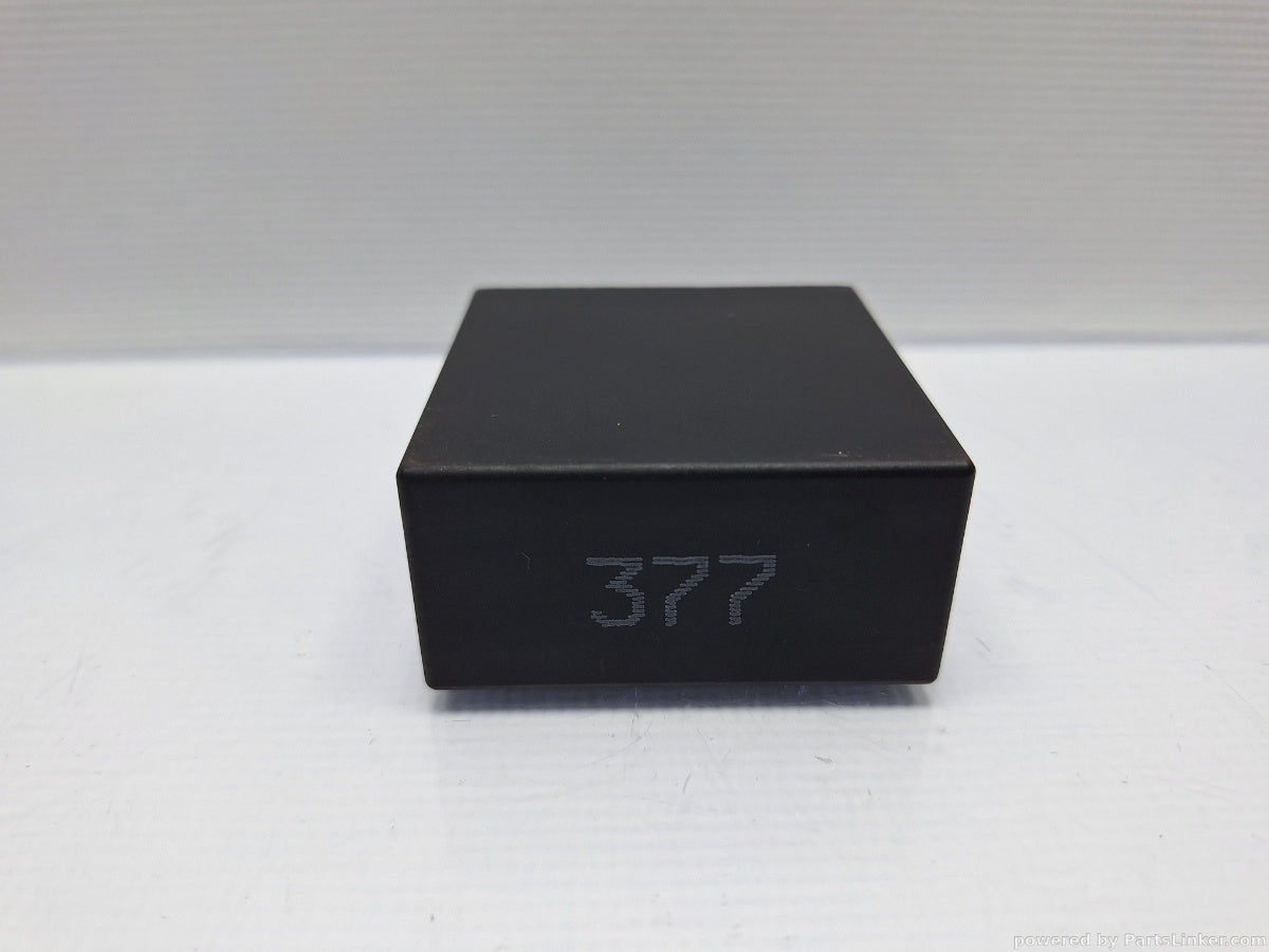 Releu 377 VOLKSWAGEN PASSAT Variant (3B6) [ 2000 - 2005 ] TDI (AVB) 74KW|101HP 4B0955531A