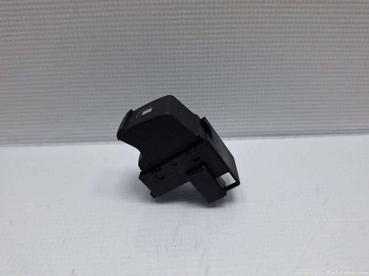 Buton deschidere usita rezervor VOLKSWAGEN PASSAT Variant (3B6) [ 2000 - 2005 ] TDI (AVB) 74KW|101HP OEM 1J0959833A