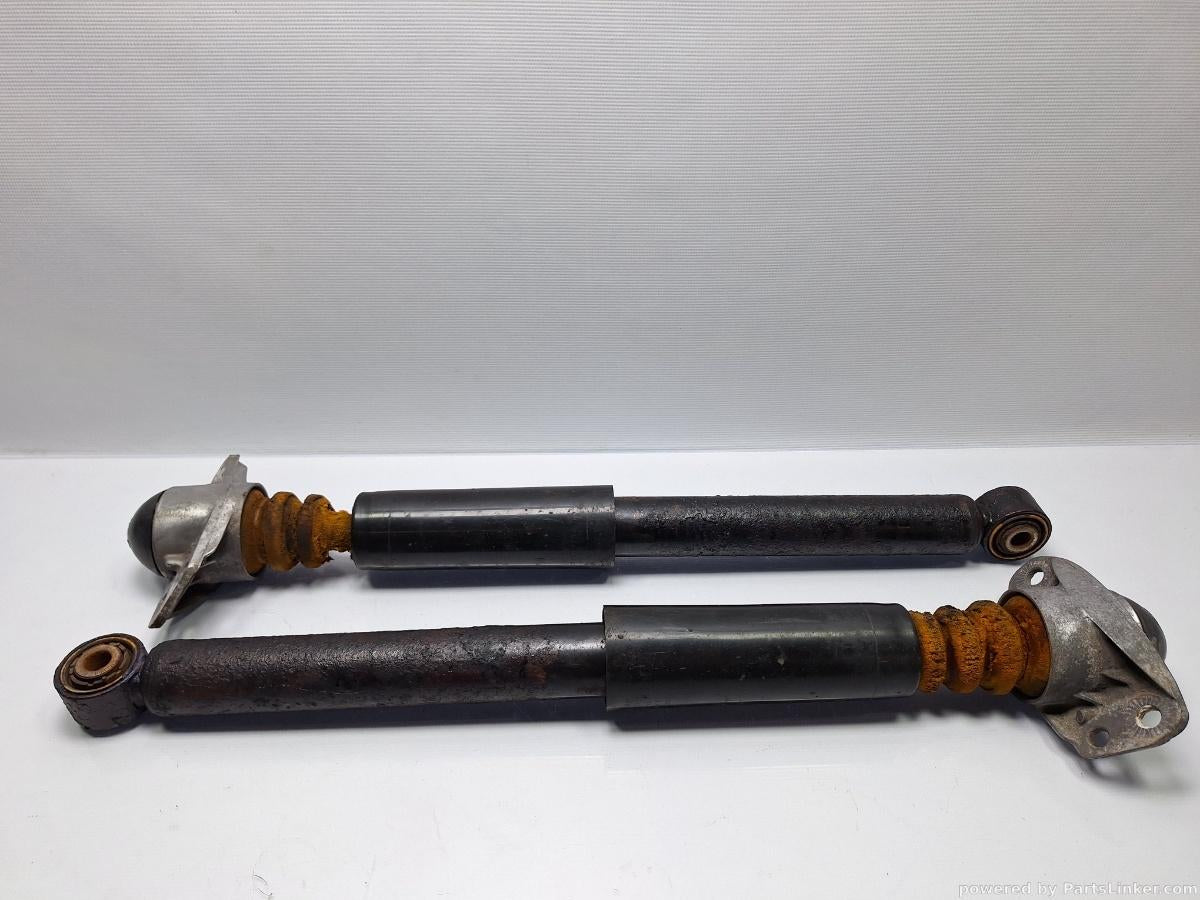 Amortizoare spate VOLKSWAGEN PASSAT Variant (3C5) [ 2005 - 2011 ] TDI (CBDC) 81KW|110HP OEM 3C0513049BS