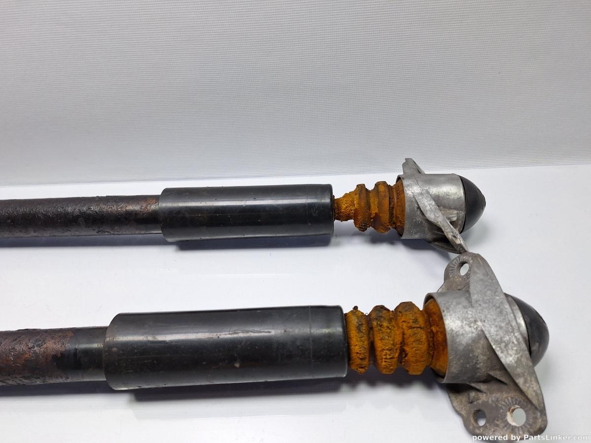 Amortizoare spate VOLKSWAGEN PASSAT Variant (3C5) [ 2005 - 2011 ] TDI (CBDC) 81KW|110HP OEM 3C0513049BS