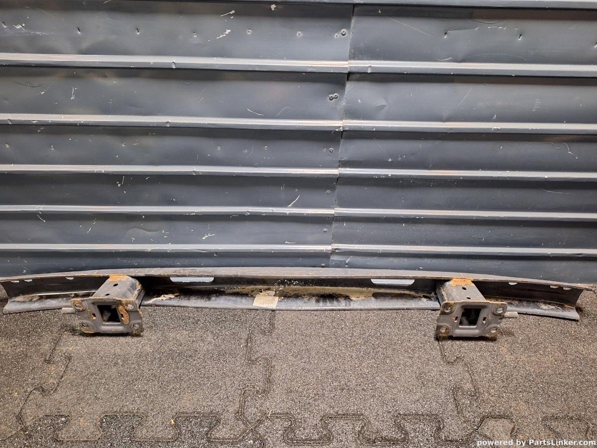 Armatura bara spate VOLKSWAGEN TRANSPORTER V Bus (7HB, 7HJ, 7EB, 7EJ, 7EF, 7EG, 7HF, OEM 7E0807305D