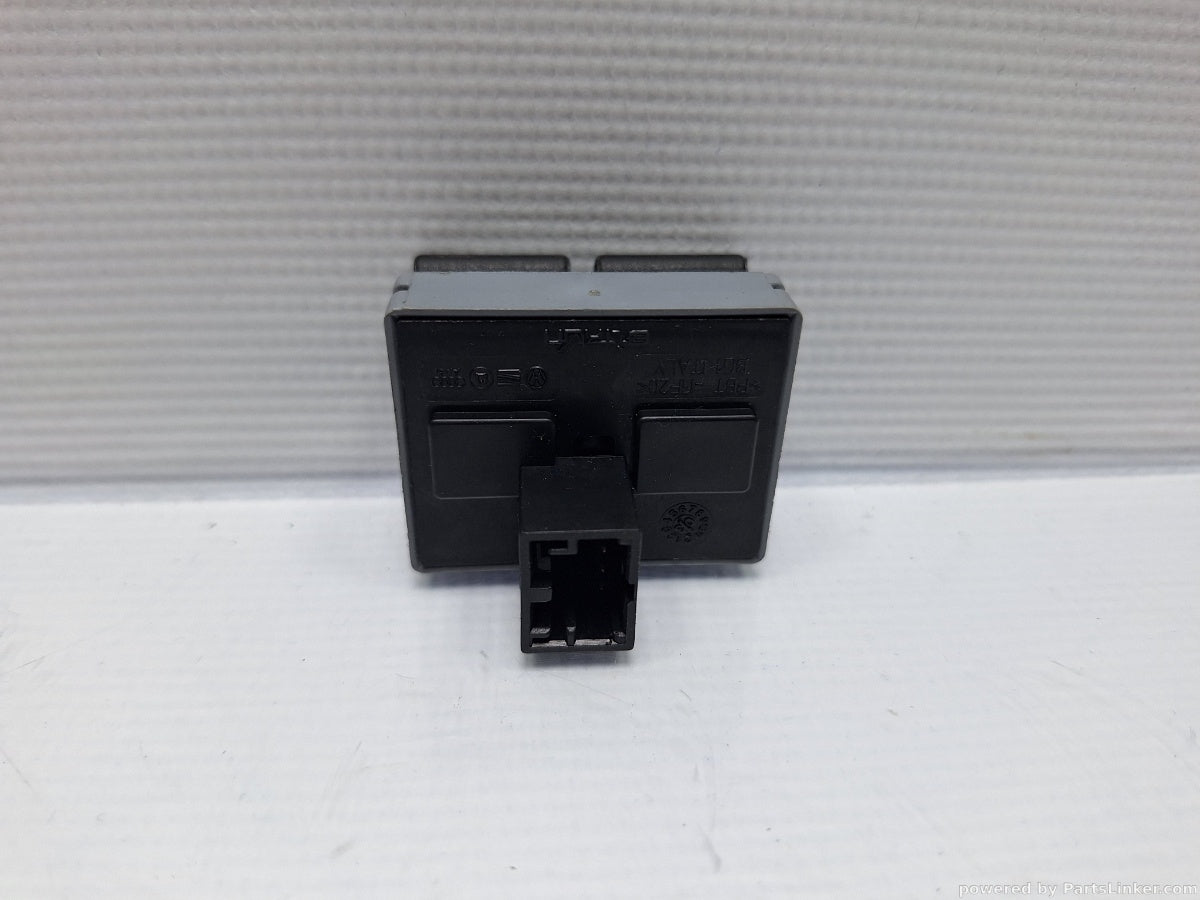 Comanda geanuri electrice VOLKSWAGEN POLO (9N_) [ 2001 - 2012 ] 16V (AUA, BBY, BKY) 55KW|75HP 6Q0959858