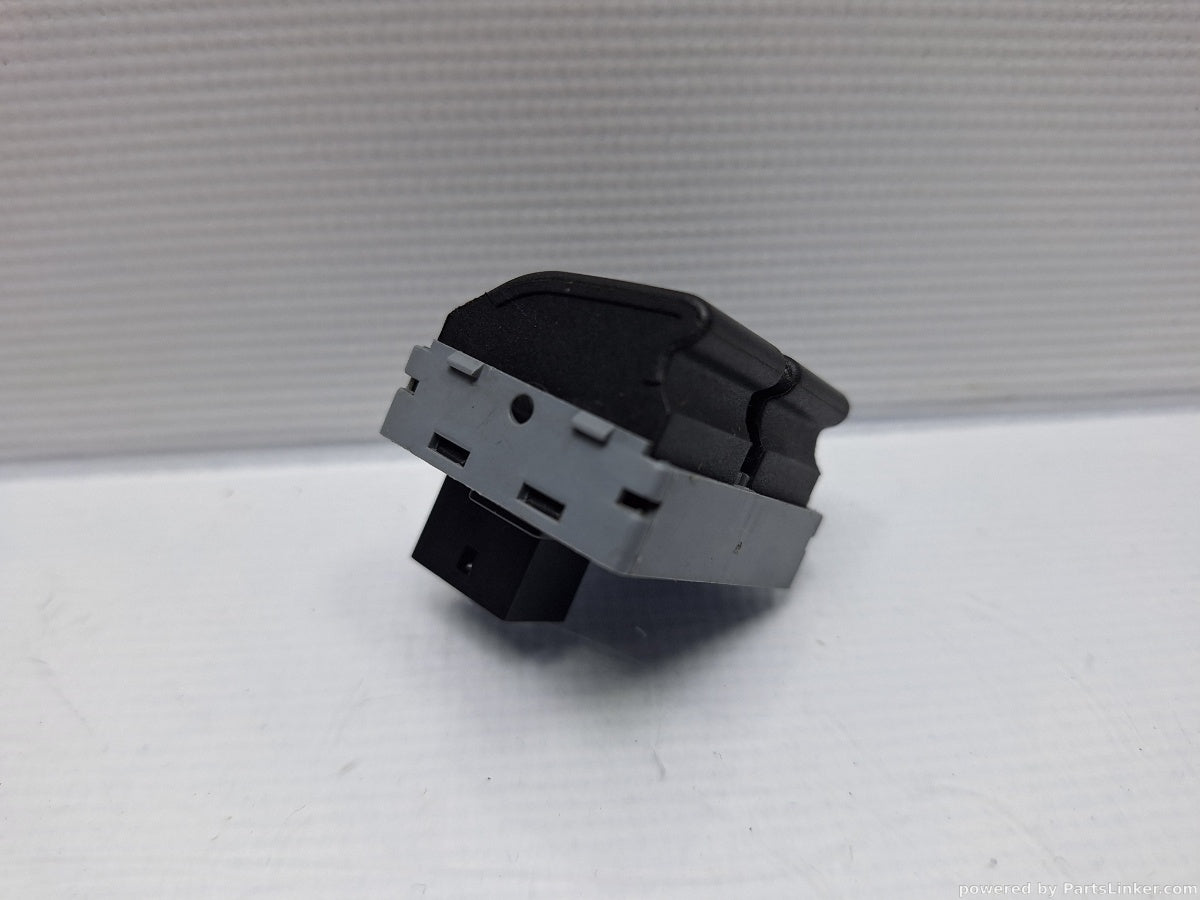 Comanda geanuri electrice VOLKSWAGEN POLO (9N_) [ 2001 - 2012 ] 16V (AUA, BBY, BKY) 55KW|75HP 6Q0959858