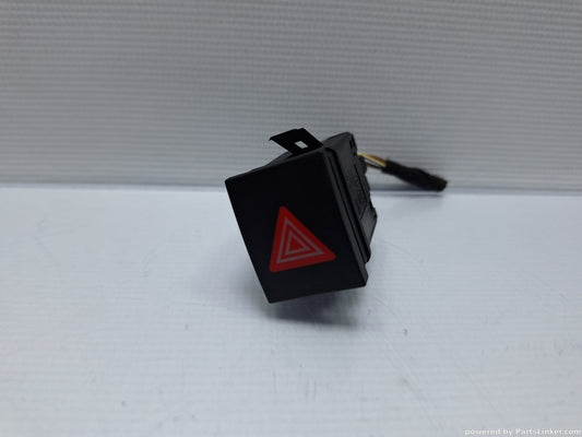 Buton avarie VOLKSWAGEN POLO (9N_) [ 2001 - 2012 ] 16V (AUA, BBY, BKY) 55KW|75HP 6Q0953235A