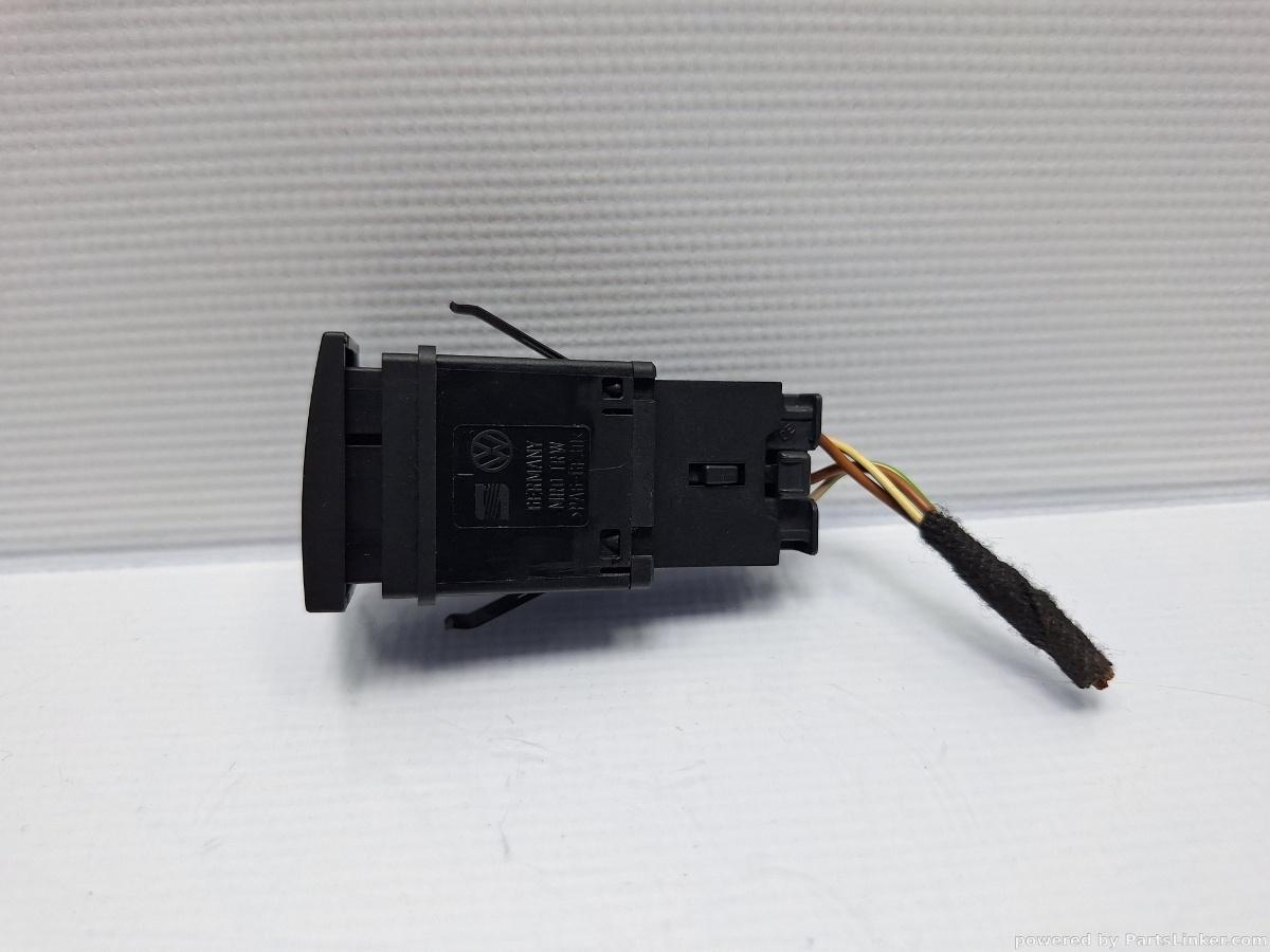 Buton avarie VOLKSWAGEN POLO (9N_) [ 2001 - 2012 ] 16V (AUA, BBY, BKY) 55KW|75HP OEM 6Q0953235A