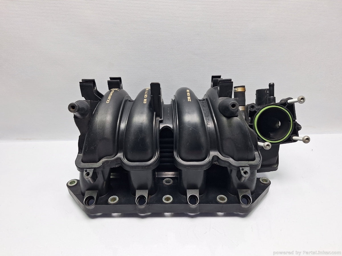 Galerie de admisie VOLKSWAGEN POLO (9N_) [ 2001 - 2012 ] 16V (AUA, BBY, BKY) 55KW|75HP 036129711FM