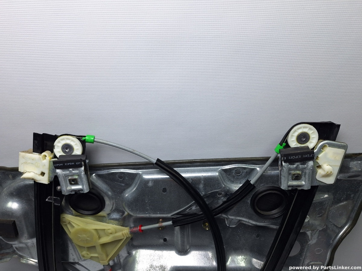 Macara geam stanga fata VOLKSWAGEN POLO (9N_) [ 2001 - 2012 ] 16V (AUA, BBY, BKY) 55KW|75HP 6Q4837755