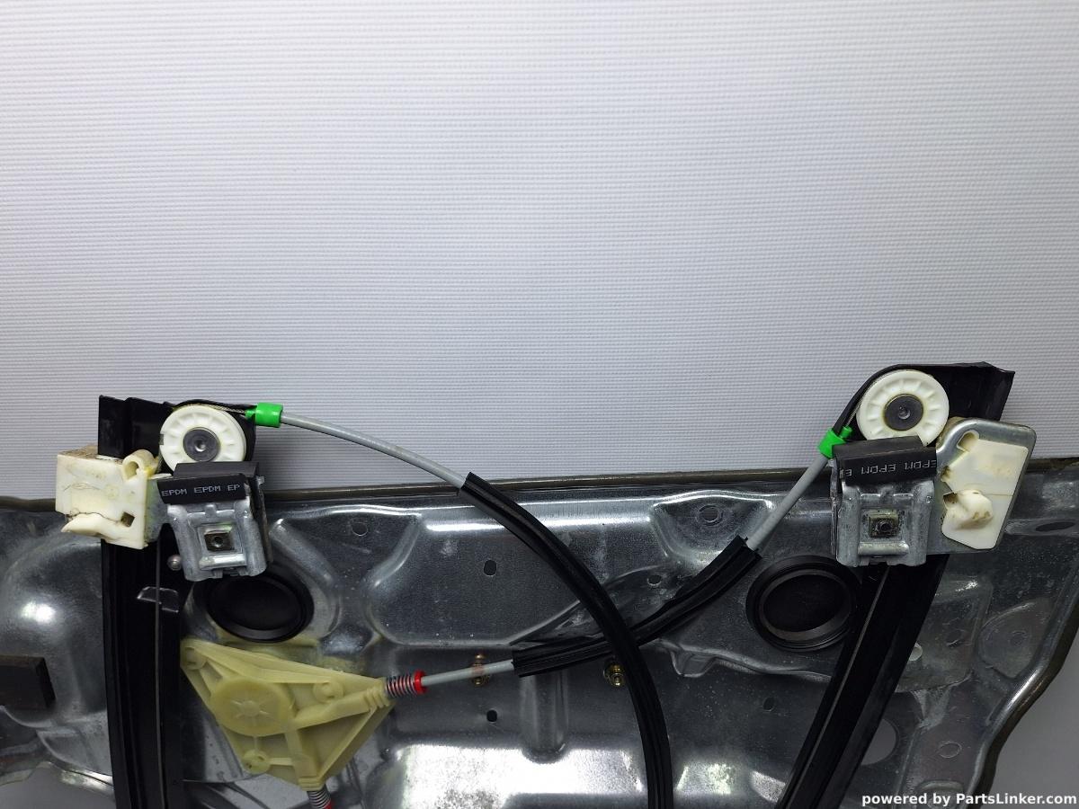 Macara geam stanga fata VOLKSWAGEN POLO (9N_) [ 2001 - 2012 ] 16V (AUA, BBY, BKY) 55KW|75HP OEM 6Q4837755