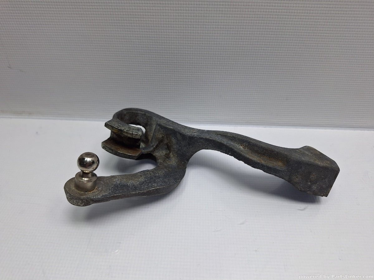 Levier schimbator VOLKSWAGEN POLO (9N_) [ 2001 - 2012 ] 16V (AUA, BBY, BKY) 55KW|75HP 6Q0711051M